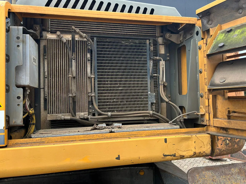 Liebherr A934C - Atkritumu iekrāvējs: foto 5 Liebherr A934C - Atkritumu iekrāvējs: foto 5