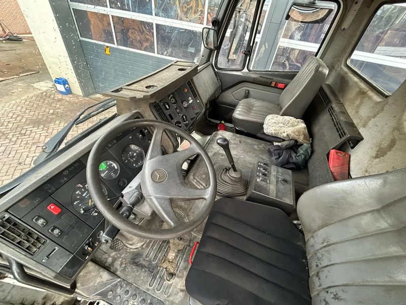 Kravas automašīna pašizgāzējs Mercedes-Benz 2024: foto 14 Kravas automašīna pašizgāzējs Mercedes-Benz 2024: foto 14