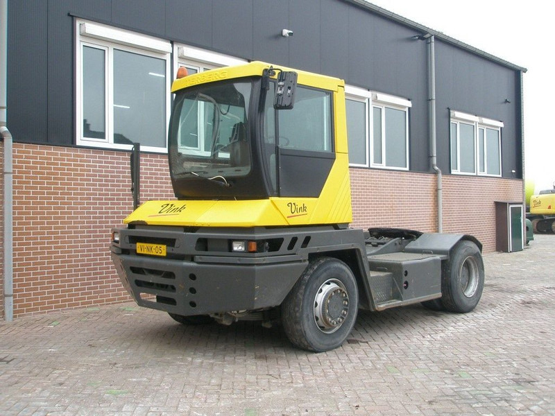 Terberg RT 222 RT220 4x4 - Termināļa traktors: foto 1 Terberg RT 222 RT220 4x4 - Termināļa traktors: foto 1