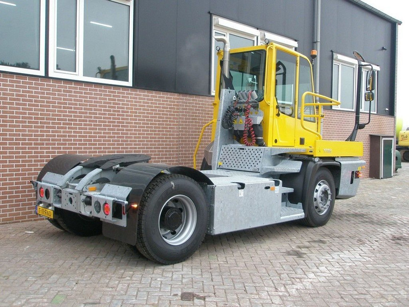 Terberg YT 193 YT193 - Termināļa traktors: foto 4 Terberg YT 193 YT193 - Termināļa traktors: foto 4