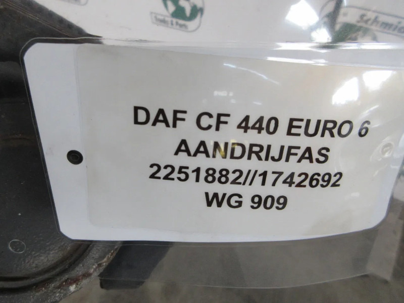 DAF 2251882 // 1742692 AANDRIJFAS DAF 6X2 CF XF EURO 6 - Pusass - Kravas automašīna: foto 5 DAF 2251882 // 1742692 AANDRIJFAS DAF 6X2 CF XF EURO 6 - Pusass - Kravas automašīna: foto 5