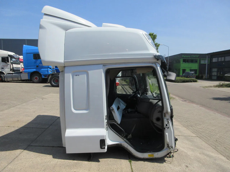 DAF DAF CF 410 EURO 6 MODEL 2021 VOOR ONDERDELEN DONOR EURO 6 - Kabīne un interjers - Kravas automašīna: foto 3 DAF DAF CF 410 EURO 6 MODEL 2021 VOOR ONDERDELEN DONOR EURO 6 - Kabīne un interjers - Kravas automašīna: foto 3