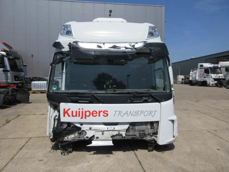 DAF DAF CF 410 EURO 6 MODEL 2021 VOOR ONDERDELEN DONOR EURO 6 - Kabīne un interjers - Kravas automašīna: foto 4 DAF DAF CF 410 EURO 6 MODEL 2021 VOOR ONDERDELEN DONOR EURO 6 - Kabīne un interjers - Kravas automašīna: foto 4
