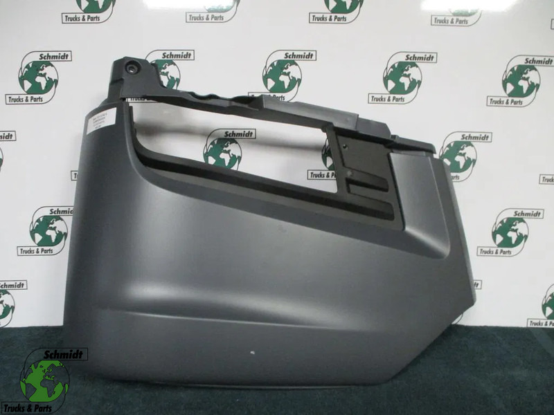 MAN 81.41610-6774 Bumperhoek TGX euro 6 rechts - Buferis - Kravas automašīna: foto 1 MAN 81.41610-6774 Bumperhoek TGX euro 6 rechts - Buferis - Kravas automašīna: foto 1