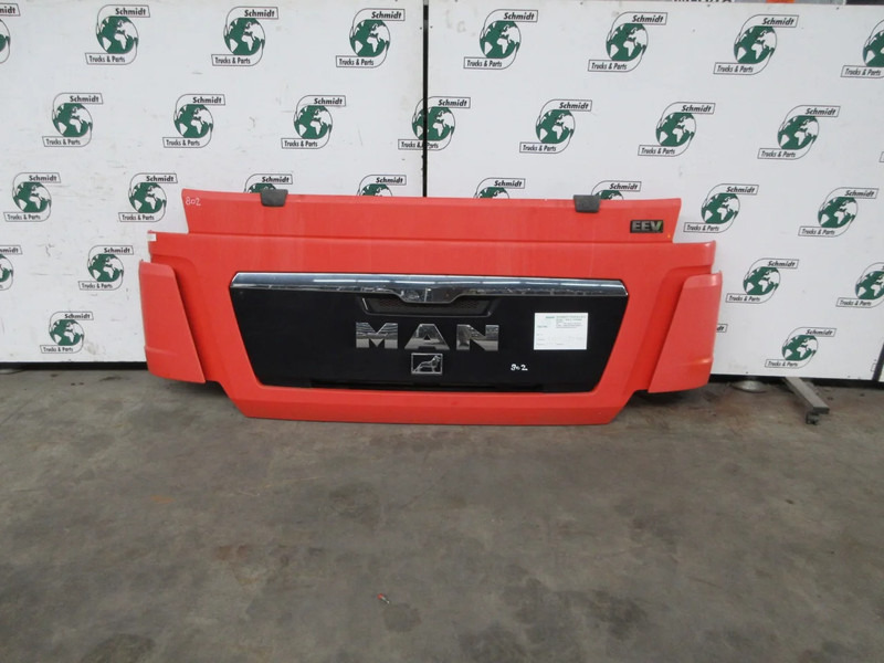 MAN 81.61110-6041//81.61110-6076 VOOR GRILL MAN TGX EURO 5 - Radiatora reste - Kravas automašīna: foto 3 MAN 81.61110-6041//81.61110-6076 VOOR GRILL MAN TGX EURO 5 - Radiatora reste - Kravas automašīna: foto 3