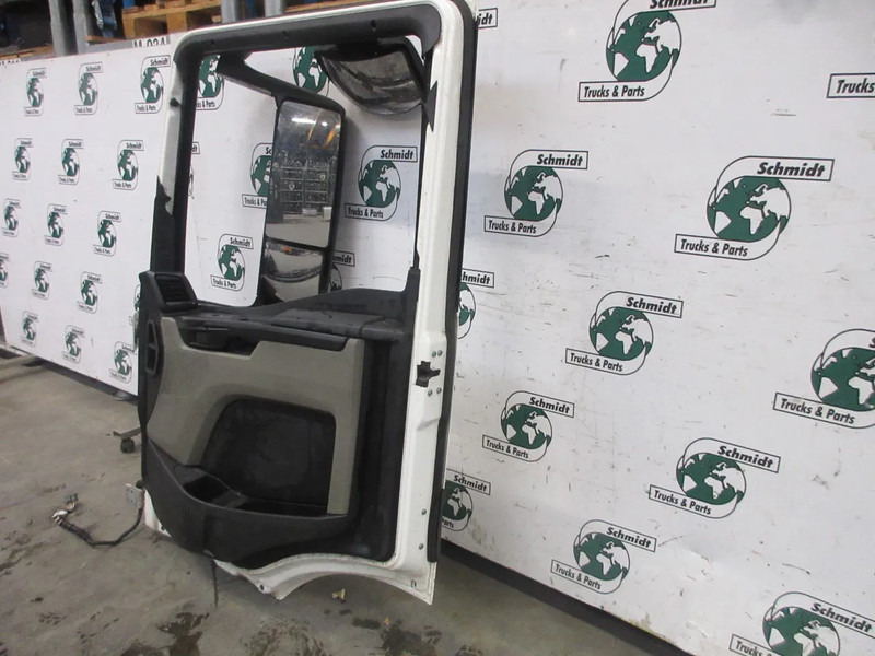 MAN 81.62600-4140 // 81.62600-4144 MAN TGS 18.430 MODEL 2023 RECHTS - Durvis un rezerves daļas - Kravas automašīna: foto 4 MAN 81.62600-4140 // 81.62600-4144 MAN TGS 18.430 MODEL 2023 RECHTS - Durvis un rezerves daļas - Kravas automašīna: foto 4