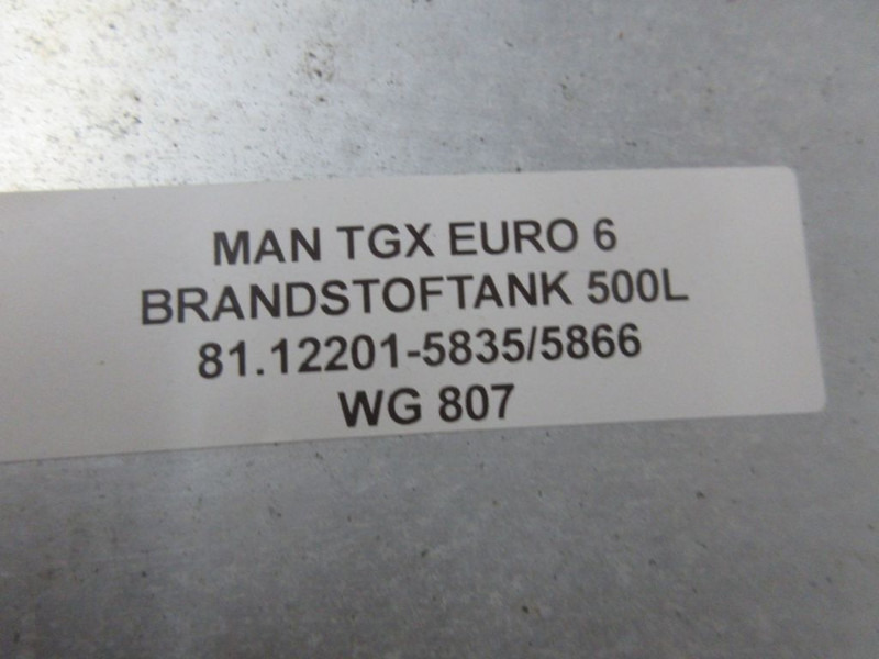 Degvielas tvertne - Kravas automašīna MAN TGX 81.12201-5835 / 5866 BRANDSTOFTANK 500L EURO 6: foto 6