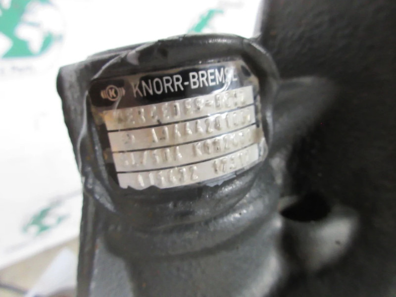 Mercedes-Benz A 005 420 06 83 MERCEDES BENZ 2542 REMKLAUW LINKS VOOR EURO 6 - Bremžu suports - Kravas automašīna: foto 5 Mercedes-Benz A 005 420 06 83 MERCEDES BENZ 2542 REMKLAUW LINKS VOOR EURO 6 - Bremžu suports - Kravas automašīna: foto 5