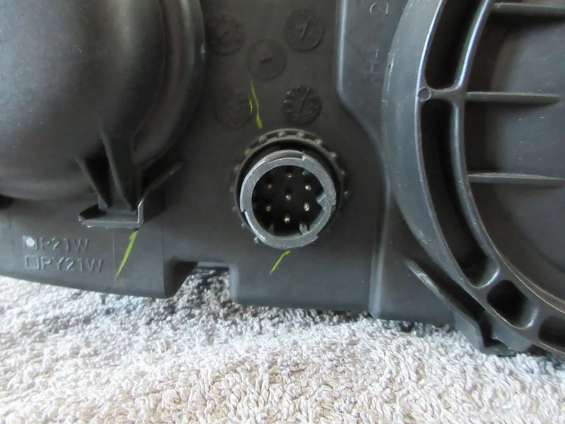 Tuvās gaismas - Kravas automašīna Mercedes-Benz A 941 820 54 61// A 941 820 53 61 KOPLAMP MERCEDES 1835 MP1 EURO 2 NIEUWE !!!: foto 9