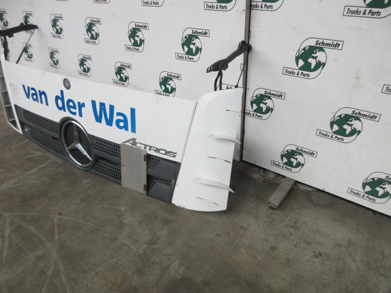 Mercedes-Benz ACTROS A 960 750 04 09 / A 960 750 06 18 FRONTPLAAT/GRILLE EURO 6 - Radiatora reste - Kravas automašīna: foto 2 Mercedes-Benz ACTROS A 960 750 04 09 / A 960 750 06 18 FRONTPLAAT/GRILLE EURO 6 - Radiatora reste - Kravas automašīna: foto 2