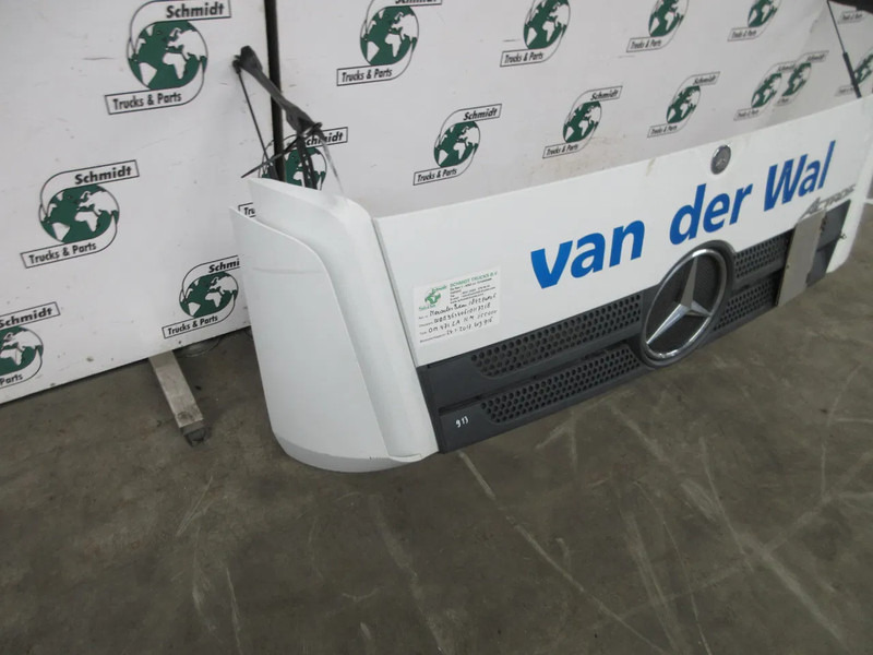 Mercedes-Benz ACTROS A 960 750 04 09 / A 960 750 06 18 FRONTPLAAT/GRILLE EURO 6 - Radiatora reste - Kravas automašīna: foto 3 Mercedes-Benz ACTROS A 960 750 04 09 / A 960 750 06 18 FRONTPLAAT/GRILLE EURO 6 - Radiatora reste - Kravas automašīna: foto 3