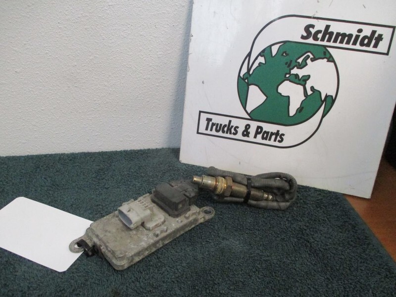 Renault 22827991 NOX sensor T460 - Degvielas sistēma - Kravas automašīna: foto 2 Renault 22827991 NOX sensor T460 - Degvielas sistēma - Kravas automašīna: foto 2