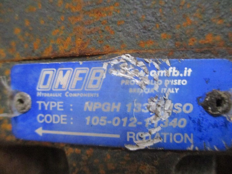 Renault 5010545384 P.T.O POMP OMFB RENAULT PRIMUIM 420 - Hidraulika - Kravas automašīna: foto 2 Renault 5010545384 P.T.O POMP OMFB RENAULT PRIMUIM 420 - Hidraulika - Kravas automašīna: foto 2