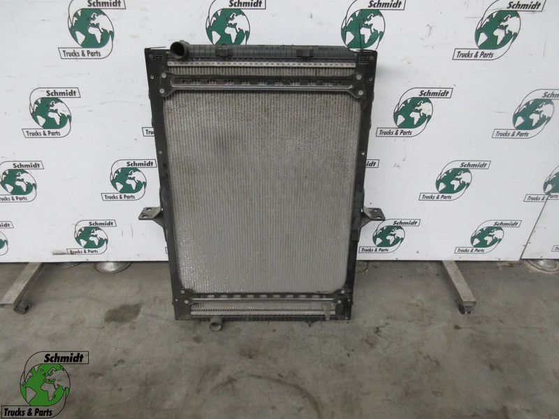 Renault PREMIUM 7421699253 RADIATEUR HELA 8MK 376 745- 151 - Radiators - Kravas automašīna: foto 1 Renault PREMIUM 7421699253 RADIATEUR HELA 8MK 376 745- 151 - Radiators - Kravas automašīna: foto 1