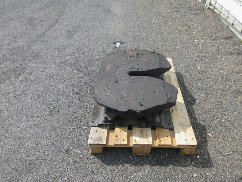 SAF 81.42710-6317 G 50-X SK-S 36 20 81.42710-6317 G 50-X SK-S 36 20 SAF HOLLAND MAN 18.510 2022 - Seglierīce - Kravas automašīna: foto 3 SAF 81.42710-6317 G 50-X SK-S 36 20 81.42710-6317 G 50-X SK-S 36 20 SAF HOLLAND MAN 18.510 2022 - Seglierīce - Kravas automašīna: foto 3