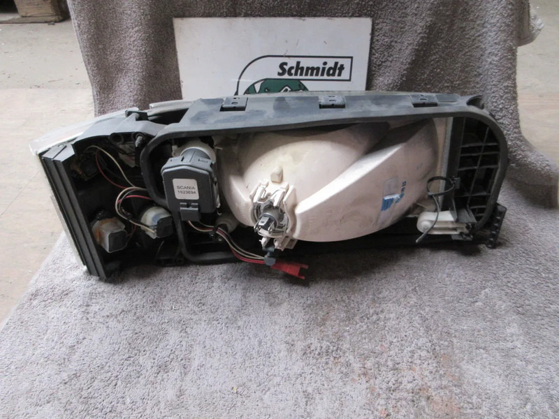 Scania 1732509 KOPLAMP SCANIA R420 EURO 5 LINKS - Tuvās gaismas - Kravas automašīna: foto 3 Scania 1732509 KOPLAMP SCANIA R420 EURO 5 LINKS - Tuvās gaismas - Kravas automašīna: foto 3