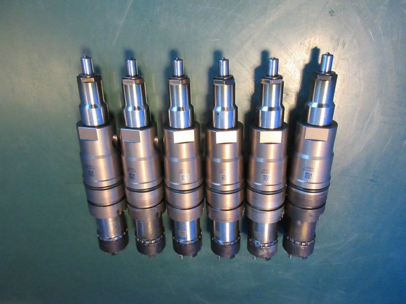 Scania 2264458 // 574426 INJECTORS SCANIA R 410 EURO 6 MODEL 2023 - Degvielas filtrs - Kravas automašīna: foto 3 Scania 2264458 // 574426 INJECTORS SCANIA R 410 EURO 6 MODEL 2023 - Degvielas filtrs - Kravas automašīna: foto 3