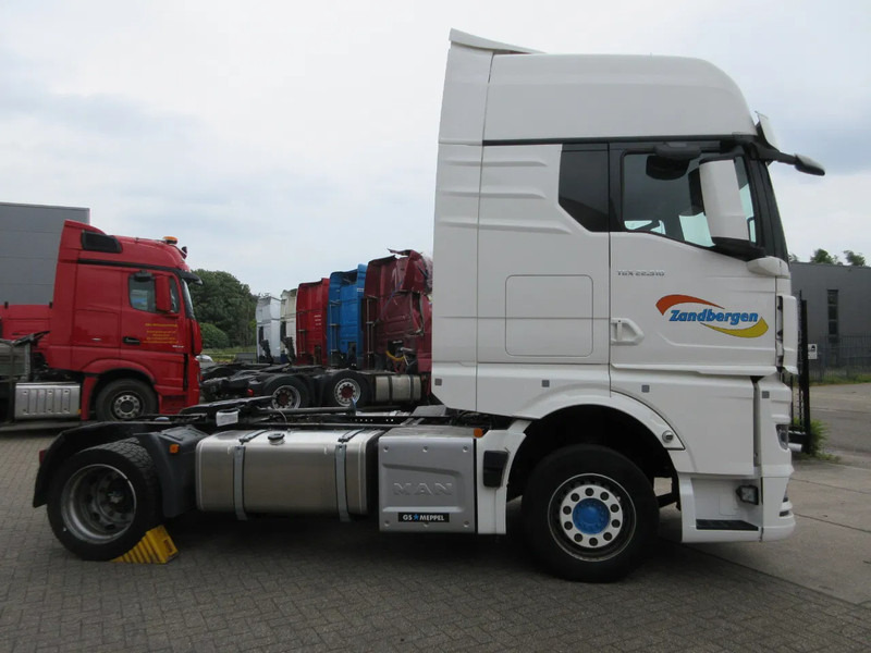 MAN TGX 18.510 - Vilcējs: foto 4 MAN TGX 18.510 - Vilcējs: foto 4