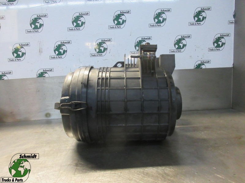 Volvo 20732730//21742299 LUCHTFILTERHUIS VOLVO FL 210 EURO 6 - Gaisa filtrs - Kravas automašīna: foto 1 Volvo 20732730//21742299 LUCHTFILTERHUIS VOLVO FL 210 EURO 6 - Gaisa filtrs - Kravas automašīna: foto 1