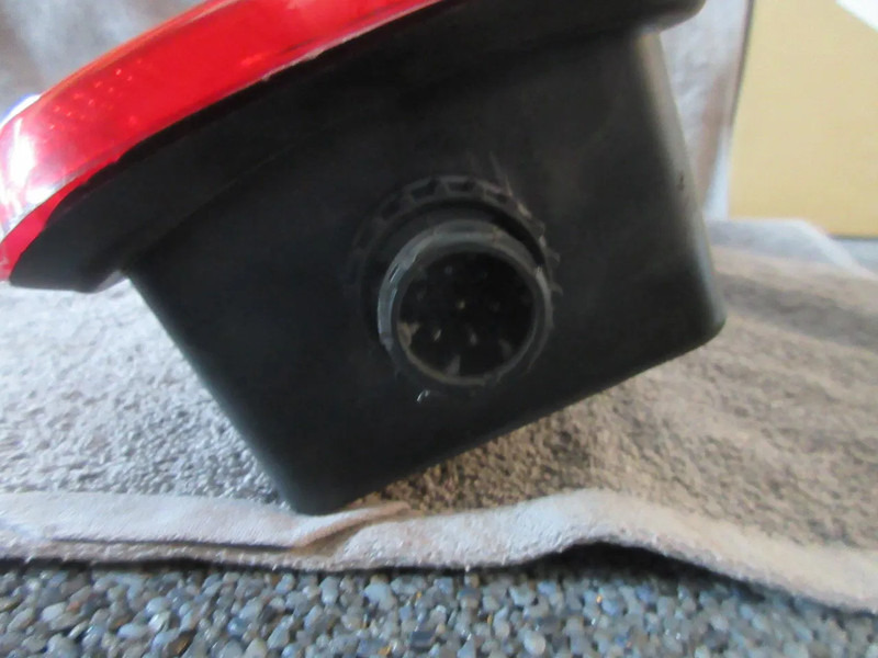 Tālās gaismas - Kravas automašīna Volvo 20802346//20802350 ACHTER LAMP VOLVO & RENAULT EURO 5 / 6 NIEUWE: foto 10