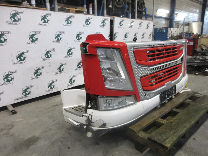 Volvo 22239219 // 22239217 // 84172098 COMPLETEN VOOR KOP VOLVO FM 420 EURO 6 - Buferis - Kravas automašīna: foto 3 Volvo 22239219 // 22239217 // 84172098 COMPLETEN VOOR KOP VOLVO FM 420 EURO 6 - Buferis - Kravas automašīna: foto 3