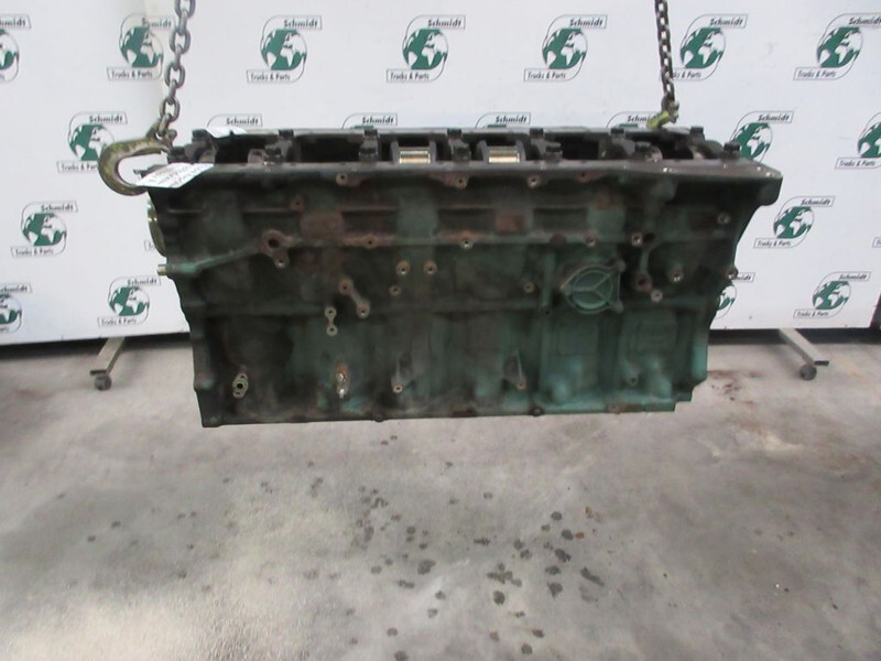 Volvo DC11CL*L EURO 5 EEV ONDERBLOCK COMPLEET FM 370 - Cilindru bloks - Kravas automašīna: foto 3 Volvo DC11CL*L EURO 5 EEV ONDERBLOCK COMPLEET FM 370 - Cilindru bloks - Kravas automašīna: foto 3
