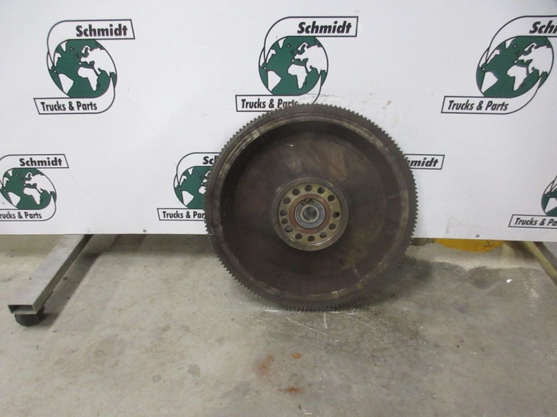 Volvo FM 20589706 VLIEGWIEL EURO 5 - Spararats - Kravas automašīna: foto 2 Volvo FM 20589706 VLIEGWIEL EURO 5 - Spararats - Kravas automašīna: foto 2