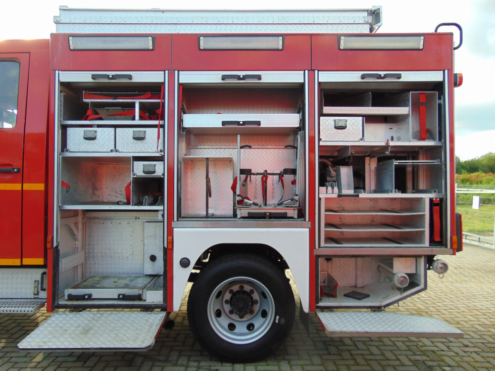 Ugunsdzēsēju mašīna MAN LE14.260 4x4 MAGIRUS: foto 10