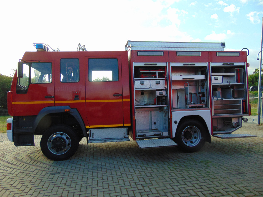 Ugunsdzēsēju mašīna MAN LE14.260 4x4 MAGIRUS: foto 8