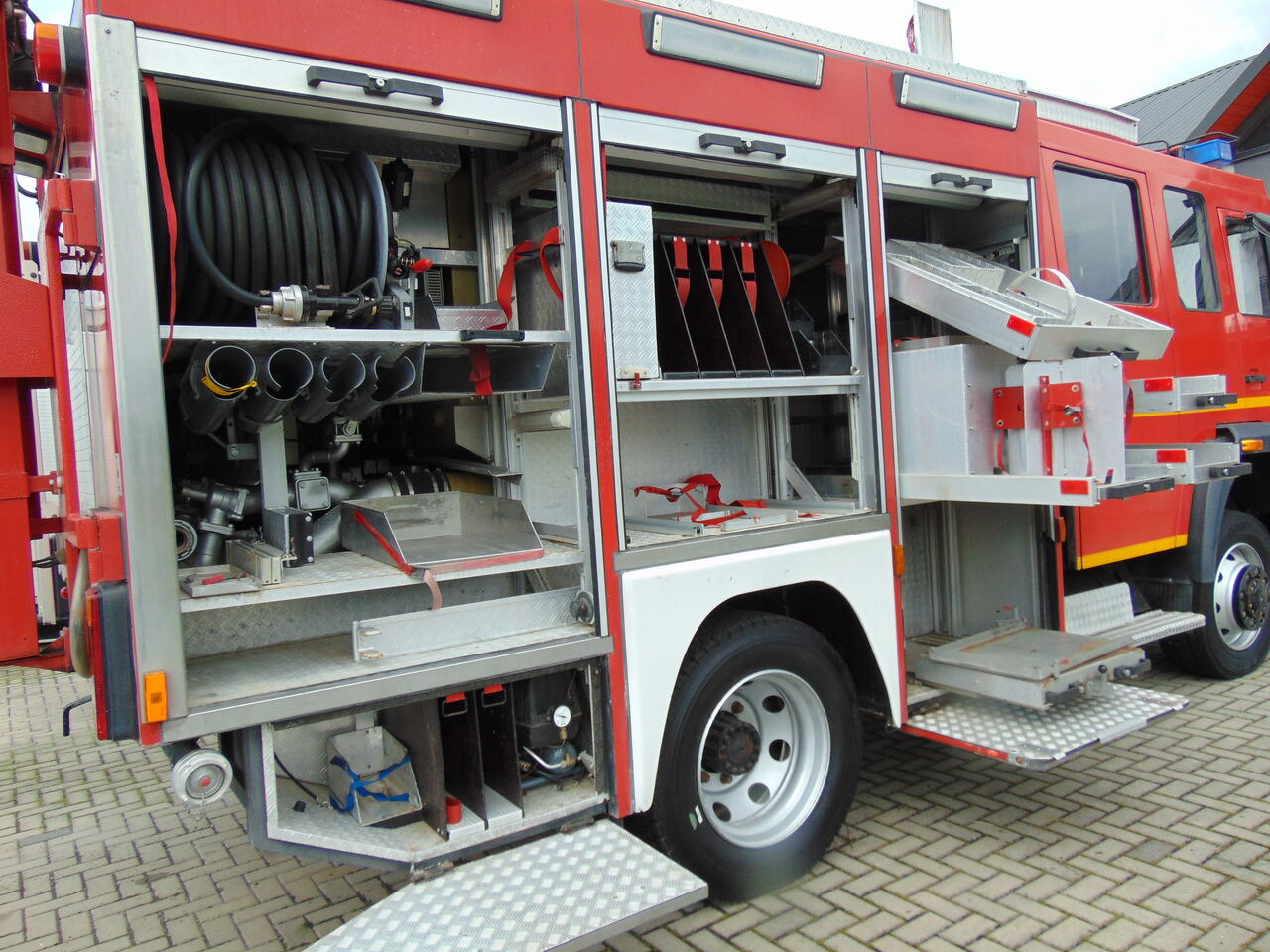 Ugunsdzēsēju mašīna MAN LE14.260 4x4 MAGIRUS: foto 13