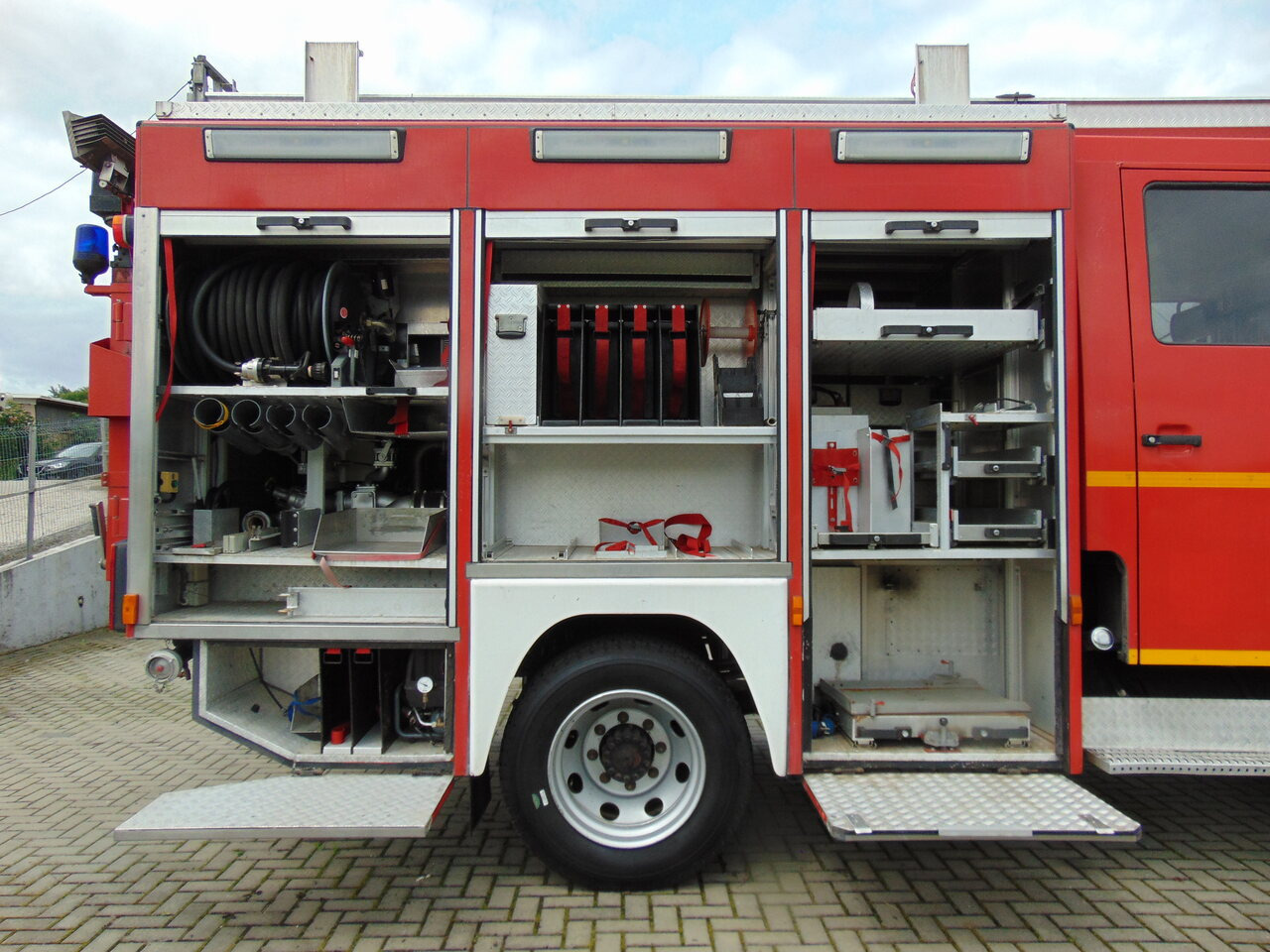 Ugunsdzēsēju mašīna MAN LE14.260 4x4 MAGIRUS: foto 12