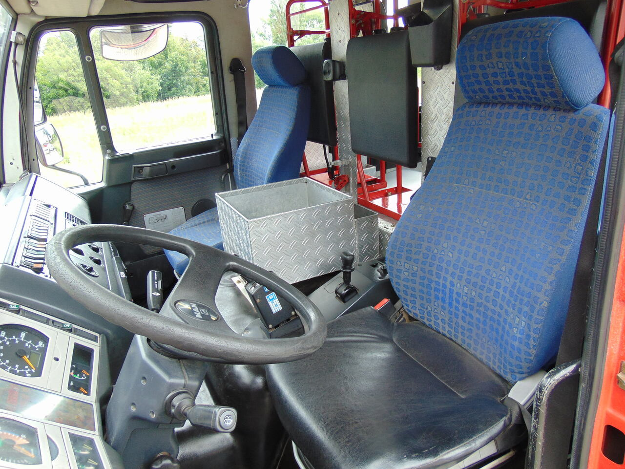 Ugunsdzēsēju mašīna MAN LE14.260 4x4 MAGIRUS: foto 19