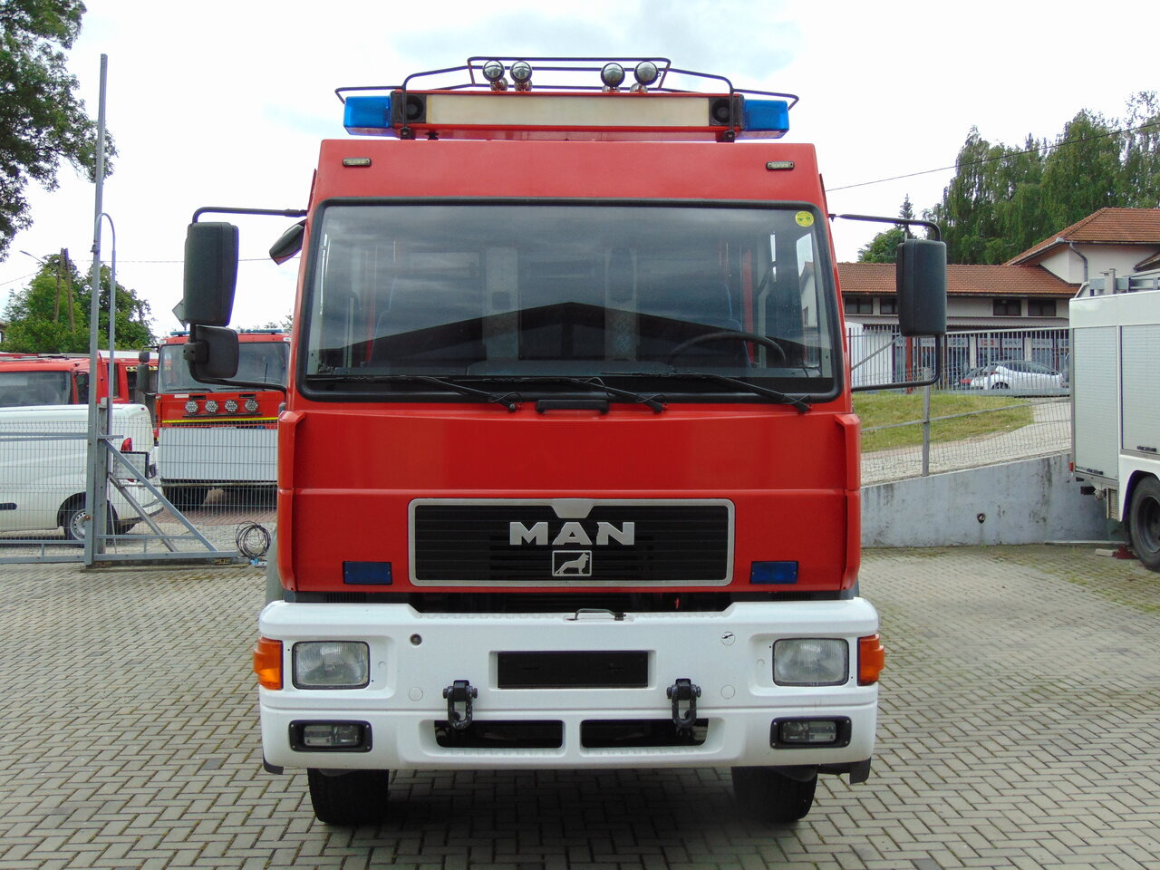 Ugunsdzēsēju mašīna MAN LE14.260 4x4 MAGIRUS: foto 26