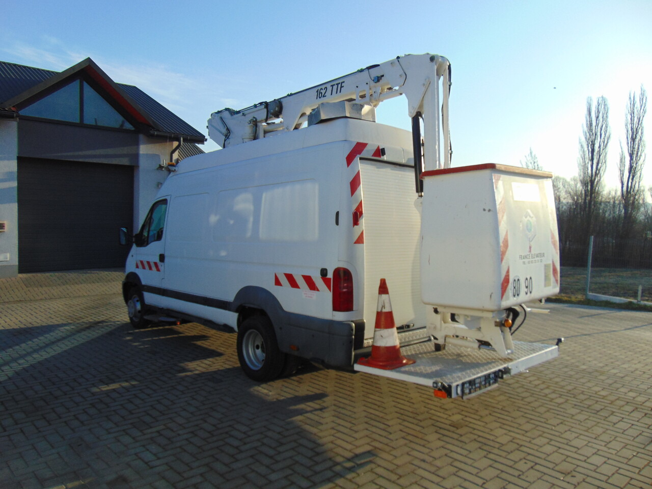 RENAULT Mascott 2,8dCi 110 L2H3 France Elevateur 152TTF 162TTF - Pacēlājs: foto 3 RENAULT Mascott 2,8dCi 110 L2H3 France Elevateur 152TTF 162TTF - Pacēlājs: foto 3