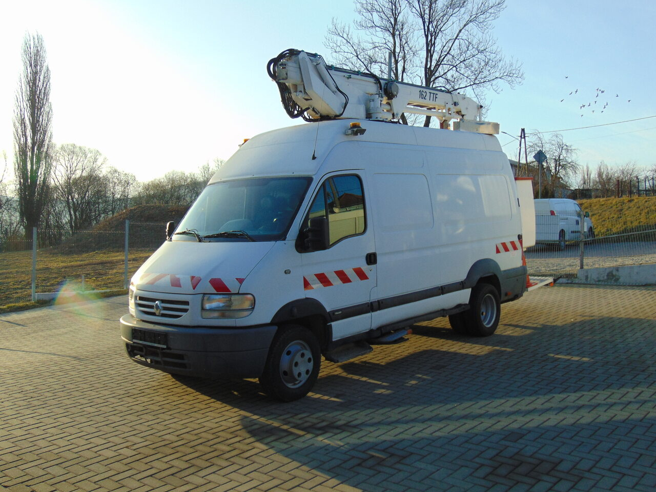 RENAULT Mascott 2,8dCi 110 L2H3 France Elevateur 152TTF 162TTF - Pacēlājs: foto 1 RENAULT Mascott 2,8dCi 110 L2H3 France Elevateur 152TTF 162TTF - Pacēlājs: foto 1
