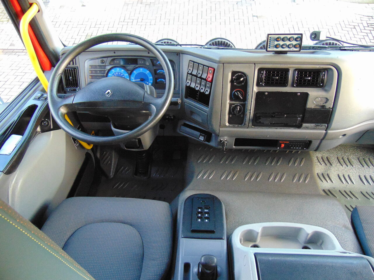 RENAULT Midlum 270dCi Camiva līzingu RENAULT Midlum 270dCi Camiva: foto 22