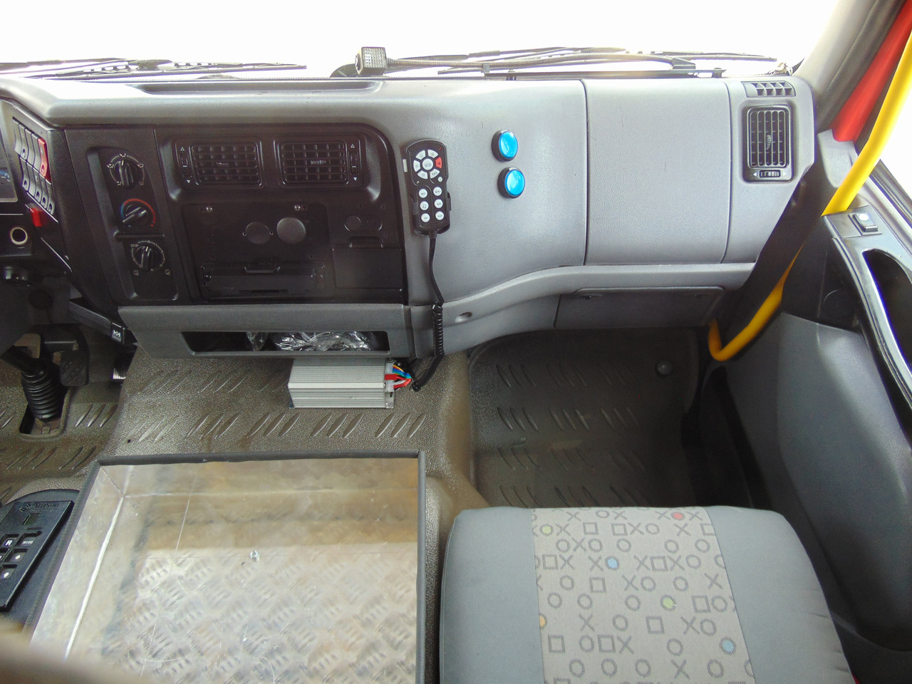 Ugunsdzēsēju mašīna RENAULT Midlum 270dCi SIDES: foto 20