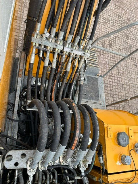 Atkritumu iekrāvējs Liebherr LH 22 C Litronic 95 Rijwerk: foto 9 Atkritumu iekrāvējs Liebherr LH 22 C Litronic 95 Rijwerk: foto 9