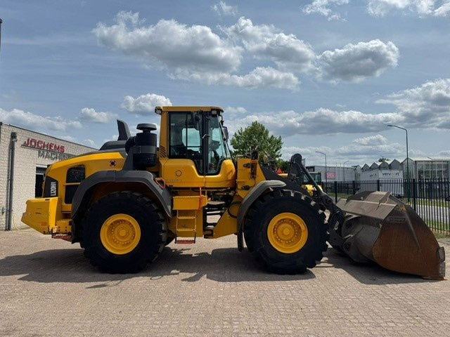 Volvo L120H - Riteņu iekrāvējs: foto 5 Volvo L120H - Riteņu iekrāvējs: foto 5