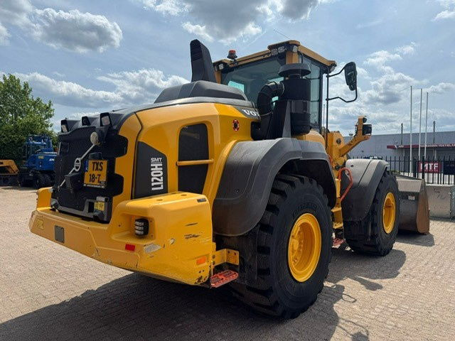 Volvo L120H - Riteņu iekrāvējs: foto 4 Volvo L120H - Riteņu iekrāvējs: foto 4
