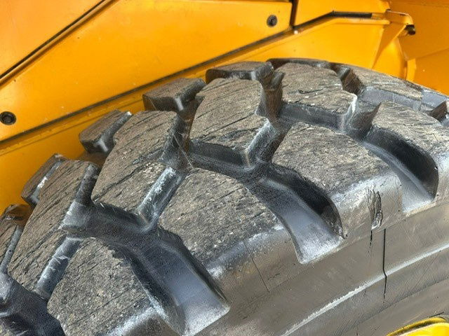 Volvo L70E - Riteņu iekrāvējs: foto 2 Volvo L70E - Riteņu iekrāvējs: foto 2
