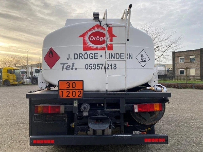 DAF 65CF-240 / FULL STEEL / POMP / 3 COMPARTIMENTS / 8350 LITER / ONLY:25969 KM / EURO-2 / MANUAL / GOOD CONDITION - Autocisterna: foto 4 DAF 65CF-240 / FULL STEEL / POMP / 3 COMPARTIMENTS / 8350 LITER / ONLY:25969 KM / EURO-2 / MANUAL / GOOD CONDITION - Autocisterna: foto 4