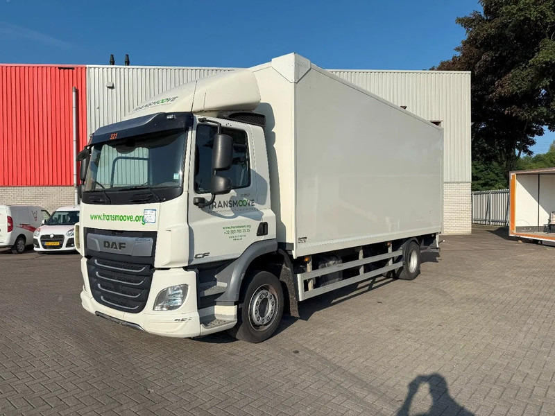 DAF CF 230 / ENGINE RUNNING / ONLY:286284 KM / ACC / LWDS / PLATFORM 2000 KG / 3SEATS / AUTOMATIC / EURO-6 / 2018 - Kravas automašīna ar slēgto virsbūvi: foto 1 DAF CF 230 / ENGINE RUNNING / ONLY:286284 KM / ACC / LWDS / PLATFORM 2000 KG / 3SEATS / AUTOMATIC / EURO-6 / 2018 - Kravas automašīna ar slēgto virsbūvi: foto 1