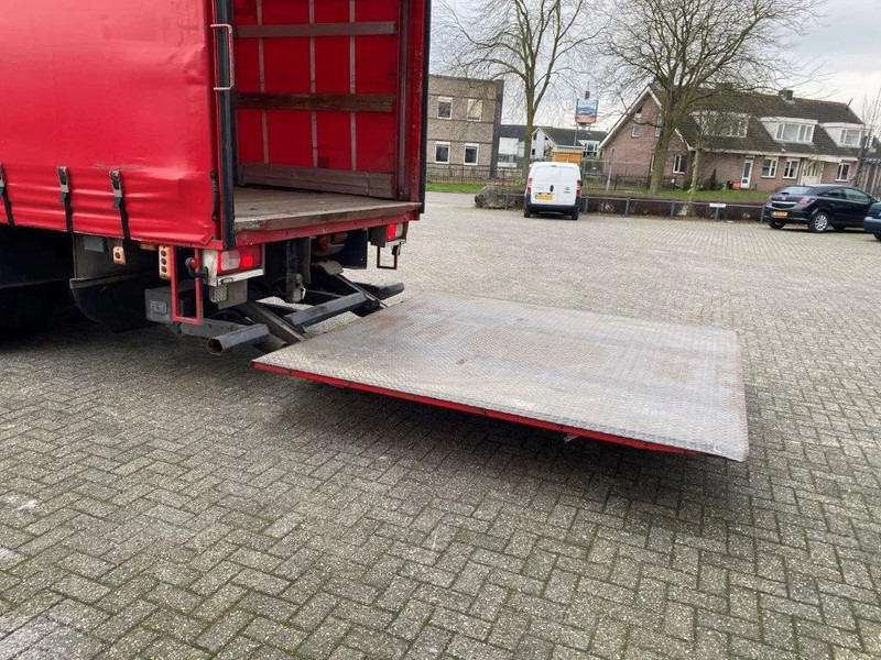 DAF CF400 / CURTAIN SAILS / BIG PLATFORM 2500 KG / DEB / NAVI / FULL-AIR / LWDS / ACC / AUTOMATIC / EURO-6 / 2015 - Kravas automašīna ar slēgto virsbūvi: foto 4 DAF CF400 / CURTAIN SAILS / BIG PLATFORM 2500 KG / DEB / NAVI / FULL-AIR / LWDS / ACC / AUTOMATIC / EURO-6 / 2015 - Kravas automašīna ar slēgto virsbūvi: foto 4