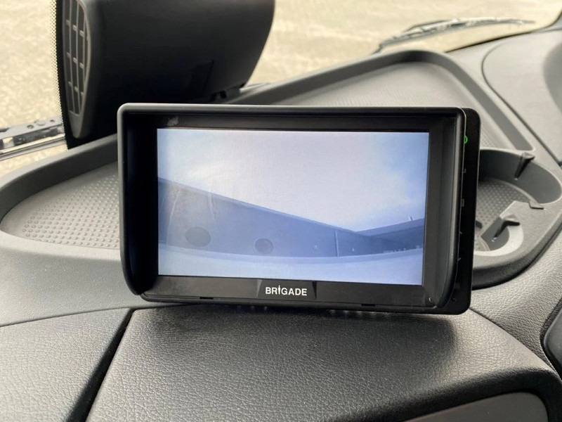 Kravas automašīna ar slēgto virsbūvi Mercedes-Benz ATEGO 1624 / AUTOMATIC / CLOSED BOX / SIDE DOORS / AIRCO / LWDS / FCW / EURO-6 / 2016: foto 17 Kravas automašīna ar slēgto virsbūvi Mercedes-Benz ATEGO 1624 / AUTOMATIC / CLOSED BOX / SIDE DOORS / AIRCO / LWDS / FCW / EURO-6 / 2016: foto 17