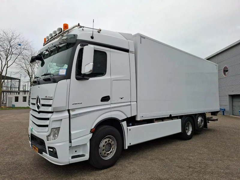 Mercedes-Benz Actros 2843 / NL TRUCK / TUV:08-01-2026 / LIFT+LENKACHSE / SMART TACHO / NAVI / PLATFORM 1500 KG / 2XBED / EURO-6 / 2015 - Kravas automašīna ar slēgto virsbūvi: foto 1 Mercedes-Benz Actros 2843 / NL TRUCK / TUV:08-01-2026 / LIFT+LENKACHSE / SMART TACHO / NAVI / PLATFORM 1500 KG / 2XBED / EURO-6 / 2015 - Kravas automašīna ar slēgto virsbūvi: foto 1