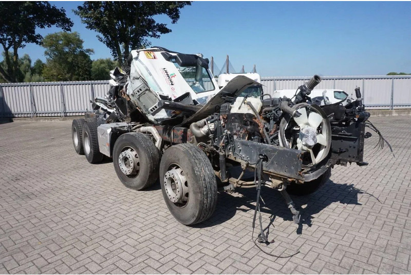 Renault C460 / 8X4 / BIG AXLE / FULL STEEL / 2 X LENKACHSE / EURO-6 / 2022 - Šasija kravas automašīna: foto 2 Renault C460 / 8X4 / BIG AXLE / FULL STEEL / 2 X LENKACHSE / EURO-6 / 2022 - Šasija kravas automašīna: foto 2