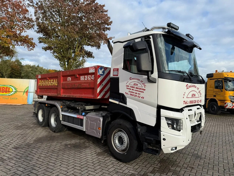 Renault C480 / ENGINE RUNNING / 6X4 / HIAB 21TON HOOKLIFT / ONLY:146334 KM / AUTOMATIC / EURO-6 / 2020 - Pacēlājs ar āķi: foto 4 Renault C480 / ENGINE RUNNING / 6X4 / HIAB 21TON HOOKLIFT / ONLY:146334 KM / AUTOMATIC / EURO-6 / 2020 - Pacēlājs ar āķi: foto 4
