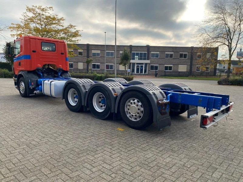 Scania G400 / 8X4 / 9TON FRONT AXLE / PTO / LIFT+LENKACHSE / ALCOA'S / AIRCO / MANUAL / EURO-5 / 2011 - Šasija kravas automašīna: foto 3 Scania G400 / 8X4 / 9TON FRONT AXLE / PTO / LIFT+LENKACHSE / ALCOA'S / AIRCO / MANUAL / EURO-5 / 2011 - Šasija kravas automašīna: foto 3