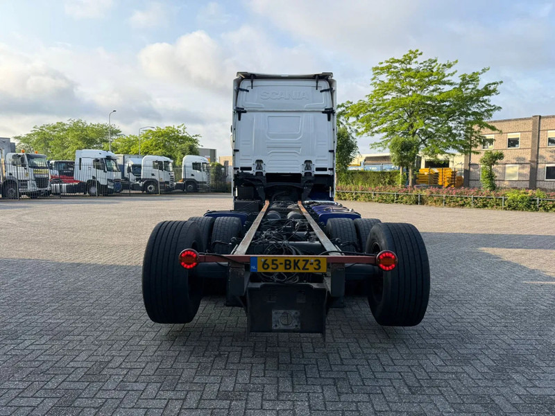 Scania NGS S500 / NL TRUCK / TUV:11-03-2026 / PARKCOOL / DOUBLE TANK / LEATHER / ALCOA / AUTOMATIC / EURO-6 / 2018 - Šasija kravas automašīna: foto 4 Scania NGS S500 / NL TRUCK / TUV:11-03-2026 / PARKCOOL / DOUBLE TANK / LEATHER / ALCOA / AUTOMATIC / EURO-6 / 2018 - Šasija kravas automašīna: foto 4